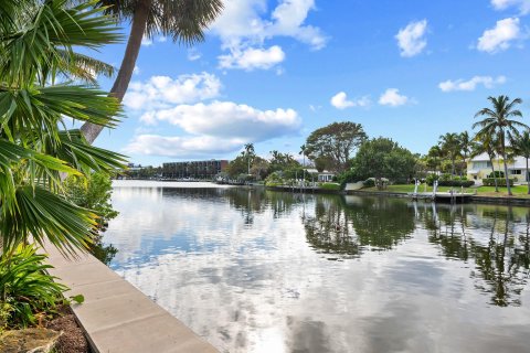 Condo in Fort Lauderdale, Florida, 2 bedrooms  № 860394 - photo 15