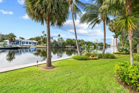 Condo in Fort Lauderdale, Florida, 2 bedrooms  № 860394 - photo 14