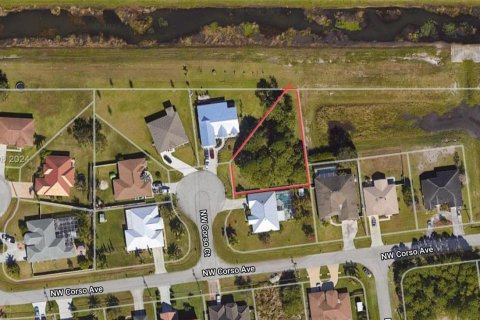 Купить земельный участок в Порт-Сент-Луси, Флорида № 1101662 - фото 1