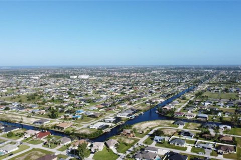 Terrain à vendre à Cape Coral, Floride № 1300513 - photo 13