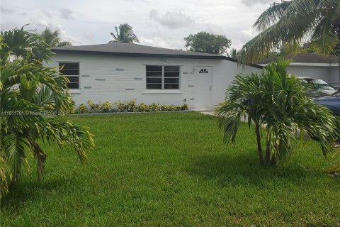 Casa en venta en Fort Lauderdale, Florida, 3 dormitorios, 92.9 m2 № 1272786 - foto 5