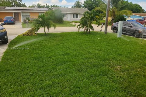 House in Fort Lauderdale, Florida 3 bedrooms, 92.9 sq.m. № 1272786 - photo 8