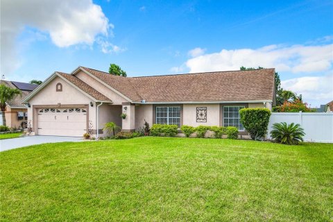 Villa ou maison à vendre à Davenport, Floride: 3 chambres, 113.81 m2 № 1326210 - photo 3