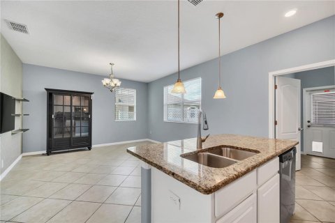 Touwnhouse à vendre à Windermere, Floride: 3 chambres, 162.39 m2 № 1303213 - photo 17