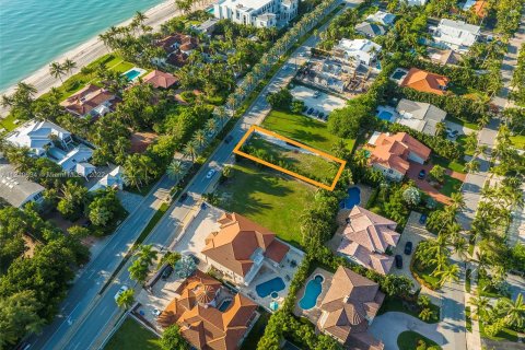 Купить земельный участок в Голден-Бич, Флорида № 7268 - фото 14