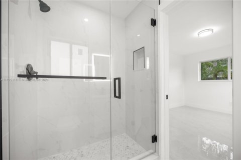 Casa en venta en Hollywood, Florida, 3 dormitorios, 104.98 m2 № 1271699 - foto 17