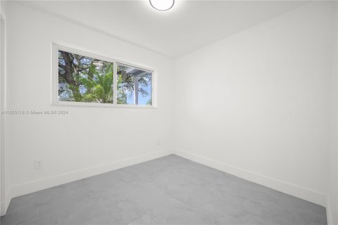 Casa en venta en Hollywood, Florida, 3 dormitorios, 104.98 m2 № 1271699 - foto 20