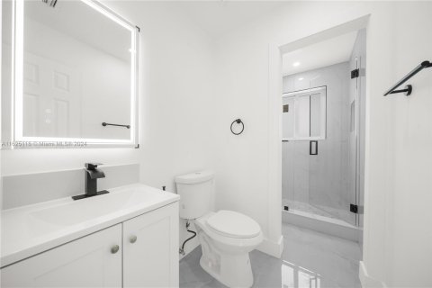 Casa en venta en Hollywood, Florida, 3 dormitorios, 104.98 m2 № 1271699 - foto 22