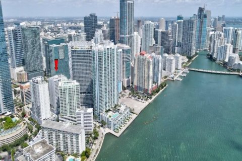 Propiedad comercial en venta en Miami, Florida № 783743 - foto 9