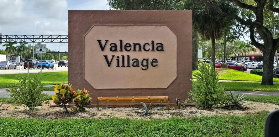 Condo in Davie, Florida, 2 bedrooms  № 1364925