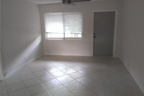 Copropriété à vendre à Fort Lauderdale, Floride: 2 chambres, 62.24 m2 № 1119099 - photo 12