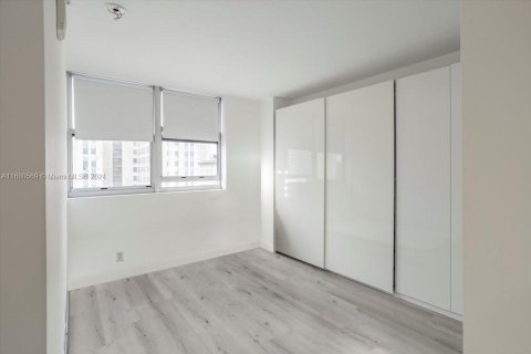 Condominio en venta en Miami, Florida, 2 dormitorios, 73.11 m2 № 1410915 - foto 8