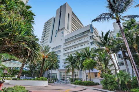 Copropriété à vendre à Miami Beach, Floride: 49.98 m2 № 1178008 - photo 4