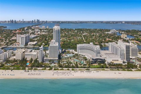 Copropriété à vendre à Miami Beach, Floride: 49.98 m2 № 1178008 - photo 1