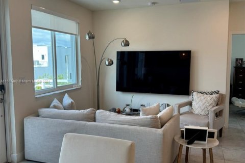Condominio en venta en Doral, Florida, 3 dormitorios, 102.38 m2 № 1178007 - foto 7