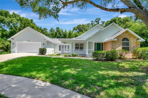 Villa ou maison à vendre à DeLand, Floride: 4 chambres, 172.52 m2 № 1248775 - photo 1