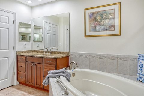 Condo in Lakewood Ranch, Florida, 3 bedrooms  № 1384828 - photo 17