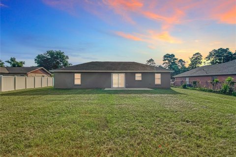 House in Ocala, Florida 3 bedrooms, 136.47 sq.m. № 1384856 - photo 30