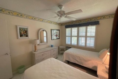 Condo in Boynton Beach, Florida, 2 bedrooms  № 688256 - photo 1