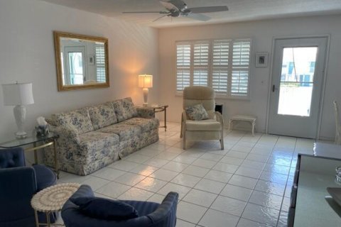 Condo in Boynton Beach, Florida, 2 bedrooms  № 688256 - photo 11