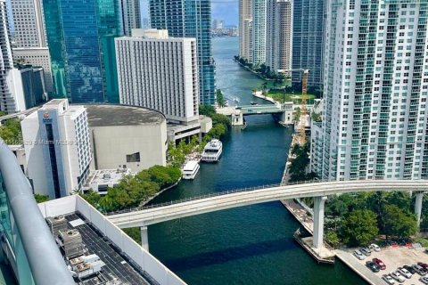 Condominio en venta en Miami, Florida, 3 dormitorios, 128.67 m2 № 1367004 - foto 1