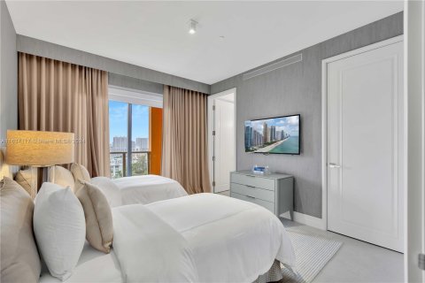 Copropriété à vendre à Sunny Isles Beach, Floride: 4 chambres, 428.19 m2 № 1315956 - photo 29