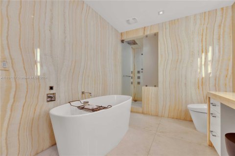 Copropriété à vendre à Sunny Isles Beach, Floride: 4 chambres, 428.19 m2 № 1315956 - photo 19