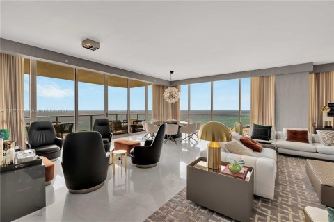 Copropriété à vendre à Sunny Isles Beach, Floride: 4 chambres, 428.19 m2 № 1315956 - photo 6