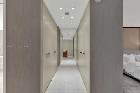 Copropriété à vendre à Sunny Isles Beach, Floride: 4 chambres, 428.19 m2 № 1315956 - photo 21