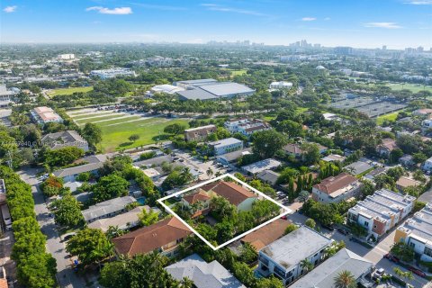 Townhouse in Fort Lauderdale, Florida 3 bedrooms, 220.74 sq.m. № 1315958 - photo 29