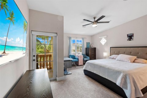 Touwnhouse à vendre à Fort Lauderdale, Floride: 3 chambres, 220.74 m2 № 1315958 - photo 22