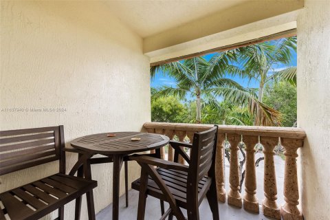 Townhouse in Fort Lauderdale, Florida 3 bedrooms, 220.74 sq.m. № 1315958 - photo 25