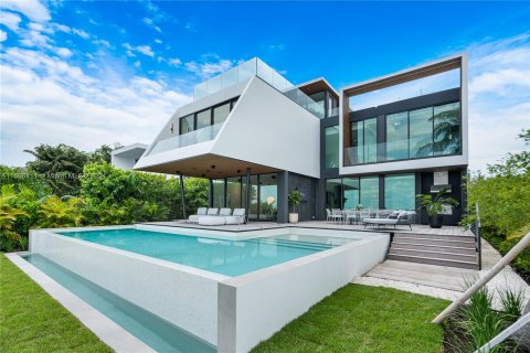 Villa ou maison à vendre à Miami, Floride: 5 chambres, 676.61 m2 № 1380084 - photo 24