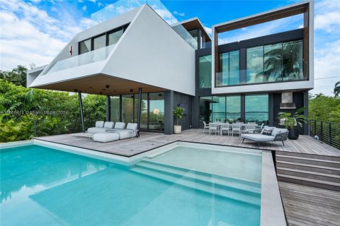 Villa ou maison à vendre à Miami, Floride: 5 chambres, 676.61 m2 № 1380084 - photo 25