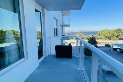 Copropriété à vendre à Palm Beach, Floride: 1 chambre, 93.65 m2 № 984417 - photo 6