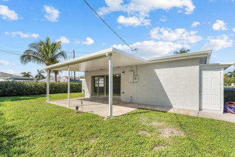 Villa ou maison à vendre à Lake Worth, Floride: 3 chambres, 122.91 m2 № 1182594 - photo 7