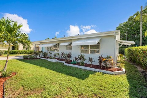 Villa ou maison à vendre à Lake Worth, Floride: 3 chambres, 122.91 m2 № 1182594 - photo 11