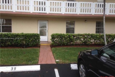 Copropriété à louer à Dania Beach, Floride: 2 chambres, 110.55 m2 № 1365650 - photo 5