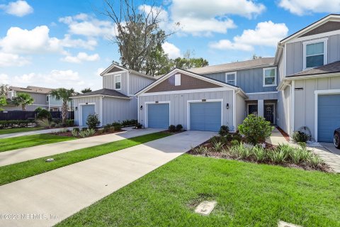 Villa ou maison à louer à Jacksonville, Floride: 2 chambres, 111.67 m2 № 869604 - photo 3