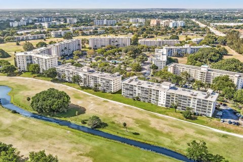 Copropriété à vendre à Pompano Beach, Floride: 2 chambres, 106.84 m2 № 1146950 - photo 23