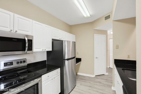 Condo in Saint Augustine, Florida, 2 bedrooms  № 773549 - photo 17