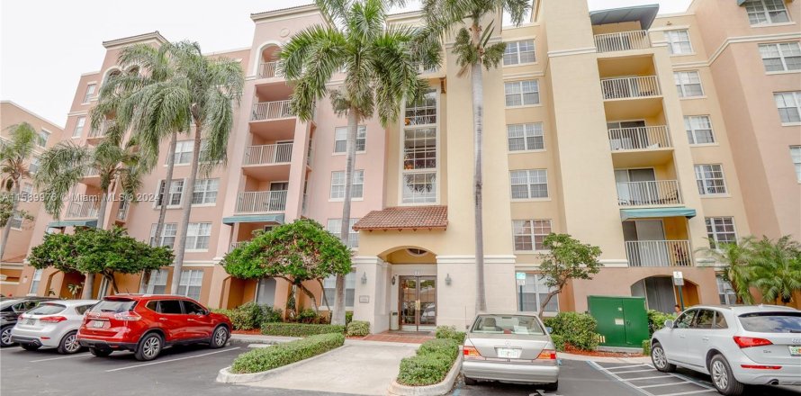 Condo in Aventura, Florida, 2 bedrooms  № 1179325