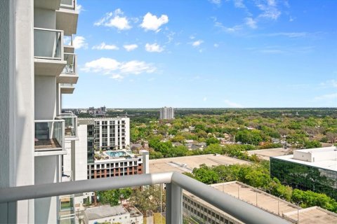 Condo in Orlando, Florida, 2 bedrooms  № 1090923 - photo 29