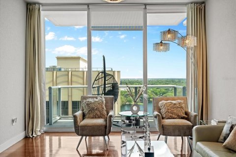 Condominio en venta en Orlando, Florida, 2 dormitorios, 105.26 m2 № 1090923 - foto 16