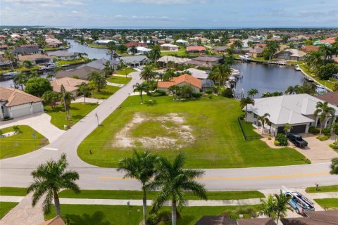 Terreno en venta en Punta Gorda, Florida № 1364529 - foto 4