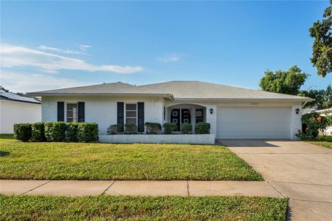 Villa ou maison à vendre à Port Richey, Floride: 2 chambres, 164.99 m2 № 1334125 - photo 1