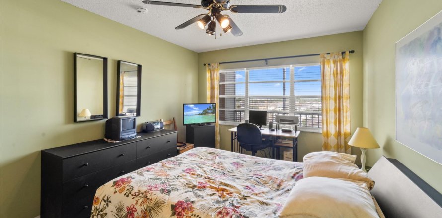 Condominio en Deerfield Beach, Florida, 1 dormitorio  № 1093207