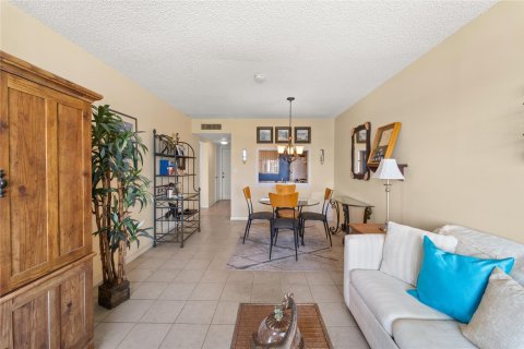 Copropriété à vendre à Deerfield Beach, Floride: 1 chambre, 65.03 m2 № 1093207 - photo 13