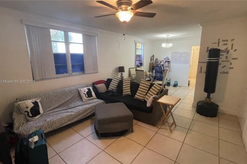 Condominio en venta en Davie, Florida, 2 dormitorios, 92.9 m2 № 1138545 - foto 3