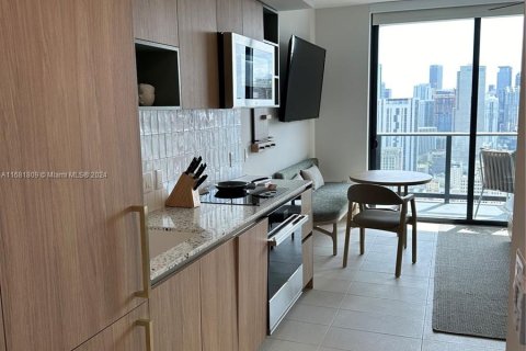 Condominio en venta en Miami, Florida, 38.18 m2 № 1431347 - foto 2